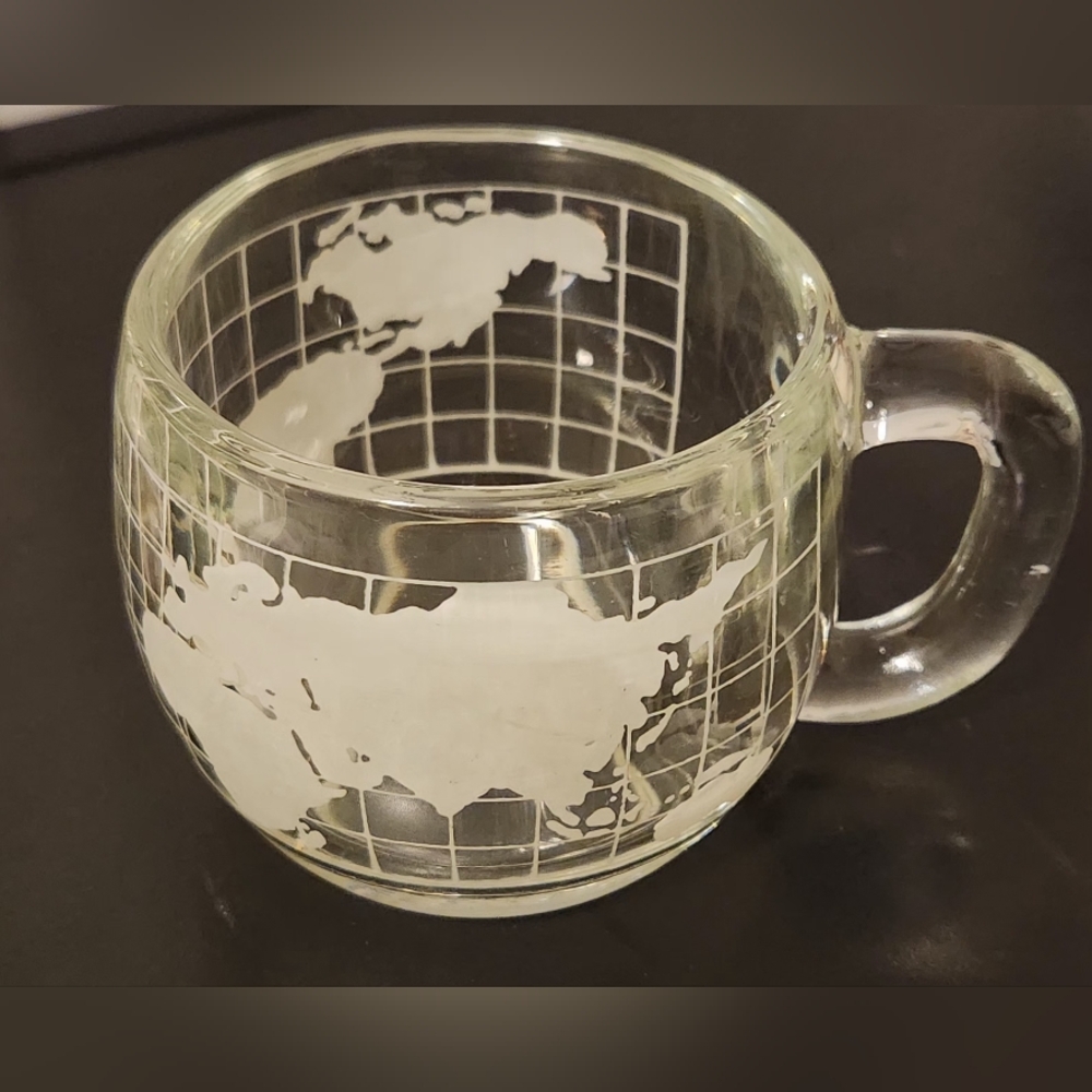 Vintage Nestlé Nescafé World Globe Etched Clear Glass Coffee Mug/Cup 6oz. - Picture 3 of 5
